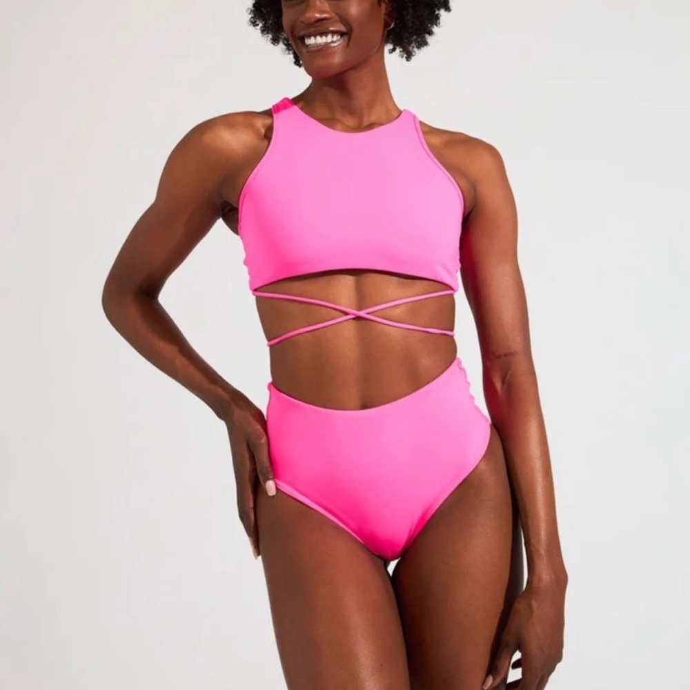 BuffBunny Surfside Bikini Top & Sharkbite Bottoms